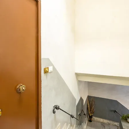 Carrozzieri Nest At Historical Center Apartman *