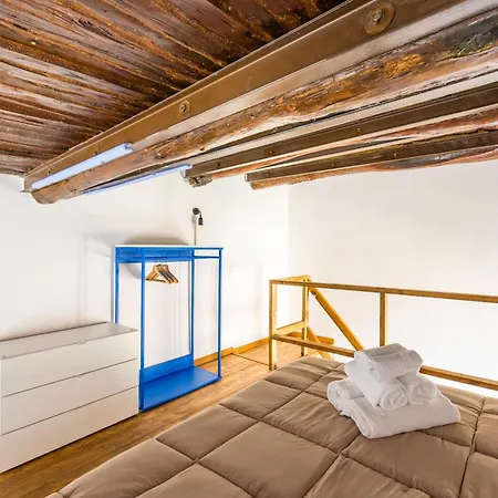 Carrozzieri Nest At Historical Center Apartman Nápoly