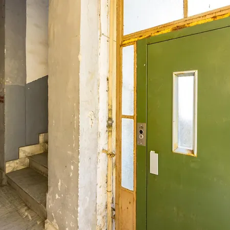 Apartman Carrozzieri Nest At Historical Center